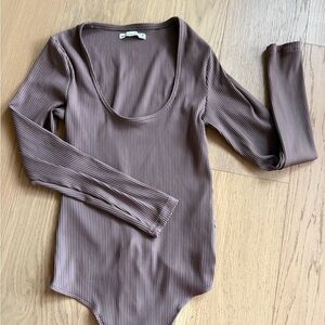 Ribbed Long Sleeve Bodysuit - Brown